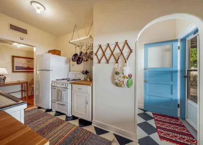 Charming Sam Hughes 1 Bedroom 1 Ba Outdoor Dining *